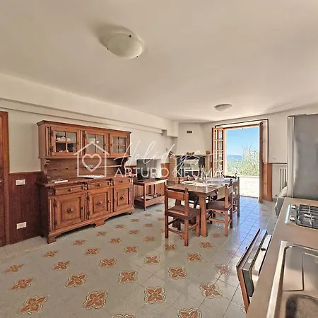 Appartamento 214 - Anna -appartamento Trilocale A Al Piano Terra Con Vista Mare Strepitosa!